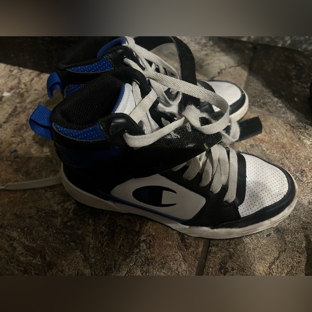 Champion high tops kids sz 3.5